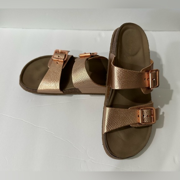 Madden Girl Metallic Rose Gold Slide On Sandals Size 7.5. - Picture 1 of 4